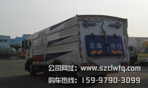 東風(fēng)多利卡D9道路掃車