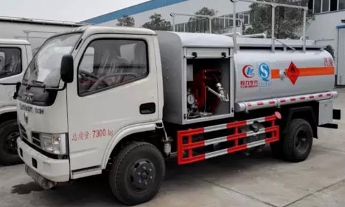 飛機(jī)加油車圖片