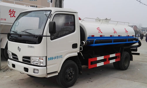東風(fēng)小多利卡吸糞車(chē)圖片