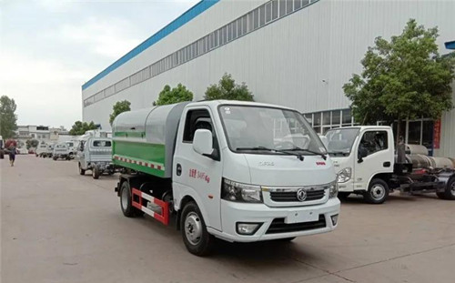 東風(fēng)途逸密封自卸式垃圾車(chē)